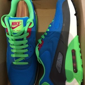 NIKE AirMax 90 Essential Mens